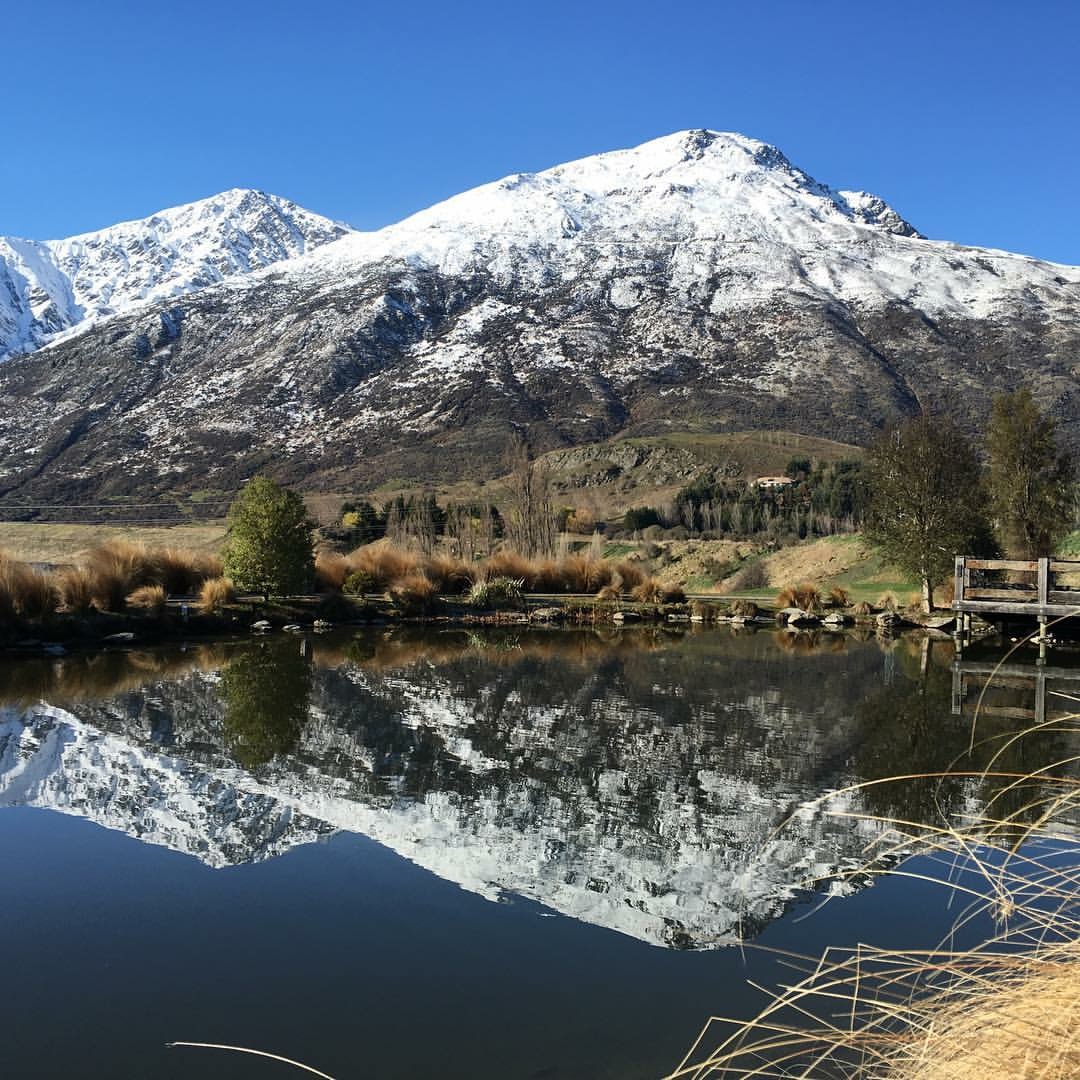 Lake Hayes and Remarkables Mountain